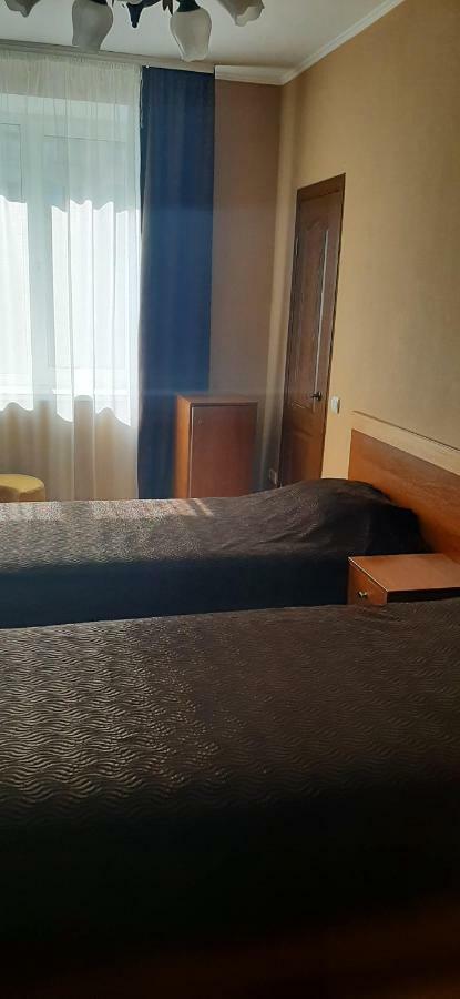 Galant Hotel Boriszpil Kültér fotó